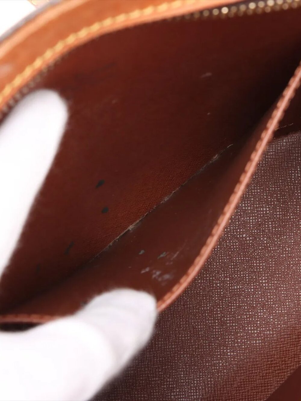 LV Monogram Domed Crossbody J1 - Picture 7 of 12